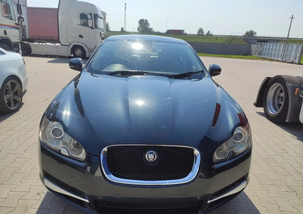 Jaguar XF cena 13950 przebieg: 141000, rok produkcji 2009 z Warta małe 79